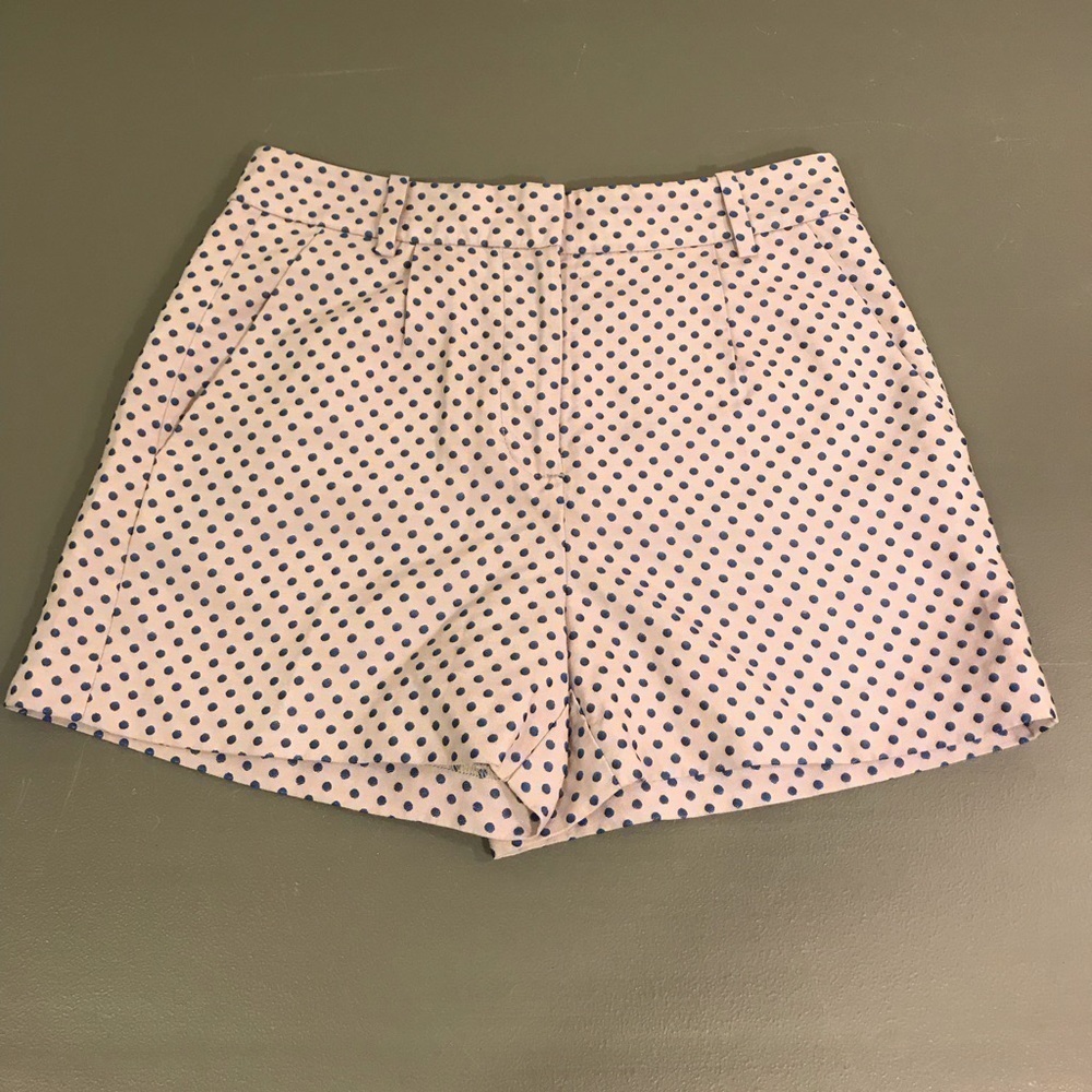 J. Crew Jacquard Polka Dot Pleated front pocket shorts size 00